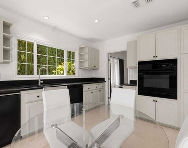 138 N Hamel Drive - Photo Thumbnail 22
