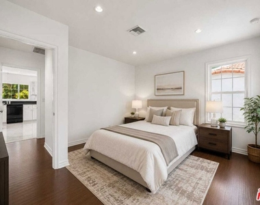 138 N Hamel Drive - Photo Thumbnail 26