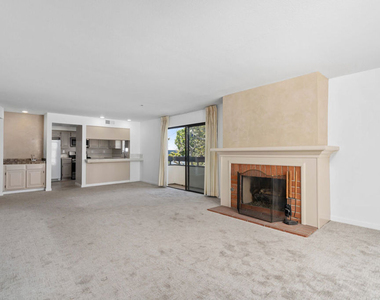 1250 Amherst Avenue - Photo Thumbnail 24