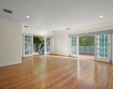 266 Denslow Avenue - Photo Thumbnail 3