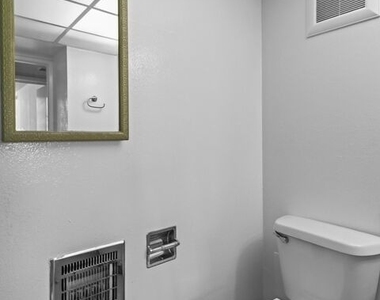 10535 Wilshire Boulevard - Photo Thumbnail 22