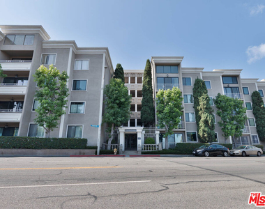 8455 Fountain Avenue - Photo Thumbnail 17