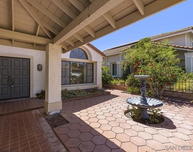 8733 Elford Ct - Photo Thumbnail 7