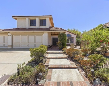 8733 Elford Ct - Photo Thumbnail 3
