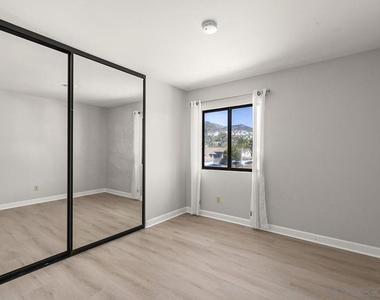 8733 Elford Ct - Photo Thumbnail 36