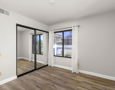 8733 Elford Ct - Photo Thumbnail 25