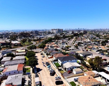 3934 Marine View Ave - Photo Thumbnail 29