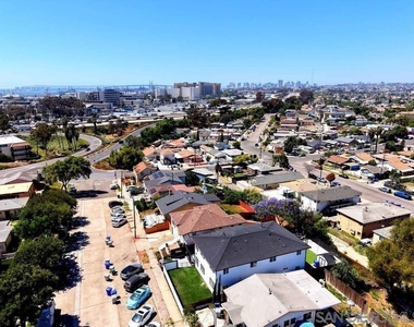 3934 Marine View Ave - Photo Thumbnail 33