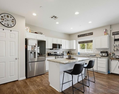 28347 Merced Ranch Ct - Photo Thumbnail 12