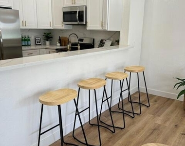 77640 Woodhaven Drive N - Photo Thumbnail 9