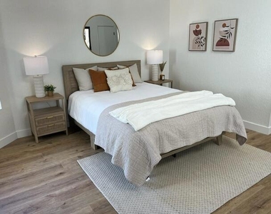 77640 Woodhaven Drive N - Photo Thumbnail 15