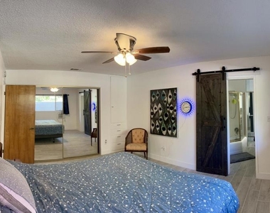 9831 Mesquite Avenue - Photo Thumbnail 23