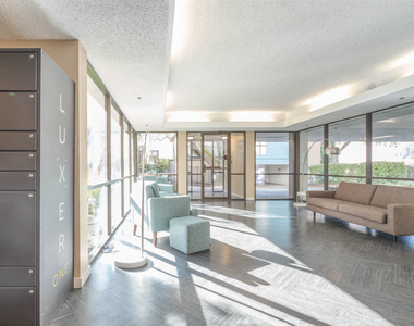85 West 5th Avenue - Photo Thumbnail 1