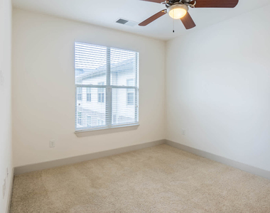 9305 Corporate Blvd - Photo Thumbnail 27