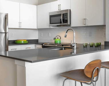 130 Harvard Avenue East - Photo Thumbnail 7