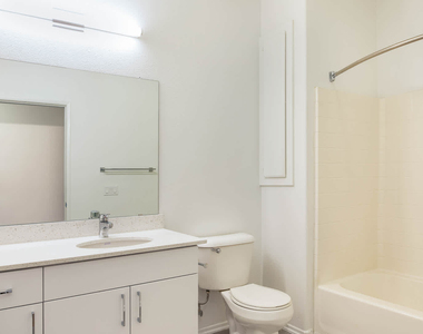27105 Silver Oak Lane - Photo Thumbnail 47