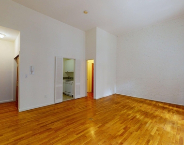 107 West 69th Street - Photo Thumbnail 1