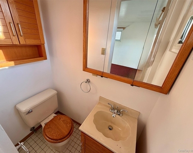 865 Prescott Street - Photo Thumbnail 8