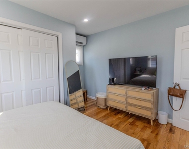 55 Henry Street - Photo Thumbnail 10