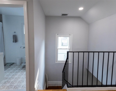 55 Henry Street - Photo Thumbnail 8