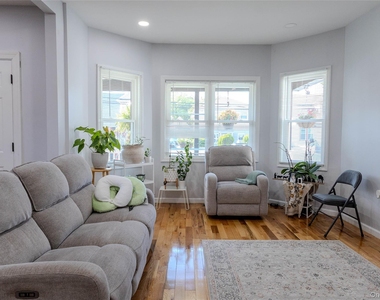 55 Henry Street - Photo Thumbnail 11