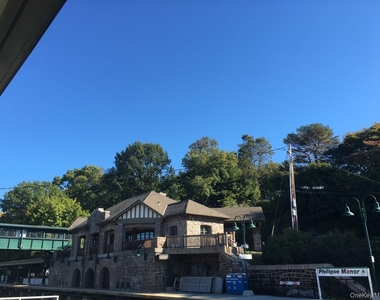21 Anderson Avenue - Photo Thumbnail 35