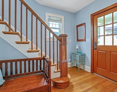 21 Anderson Avenue - Photo Thumbnail 4