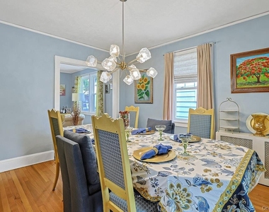 21 Anderson Avenue - Photo Thumbnail 11