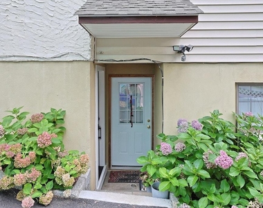 21 Anderson Avenue - Photo Thumbnail 33