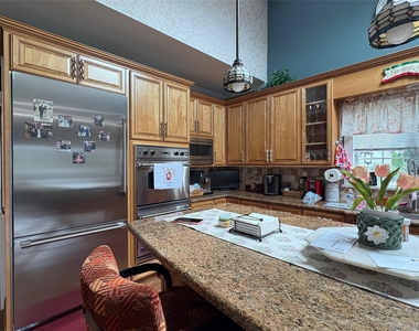 267 Dante Avenue - Photo Thumbnail 11