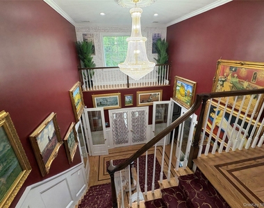 267 Dante Avenue - Photo Thumbnail 23