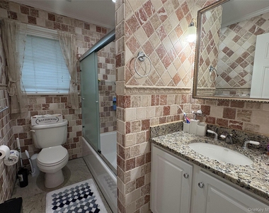 267 Dante Avenue - Photo Thumbnail 22