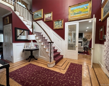 267 Dante Avenue - Photo Thumbnail 3