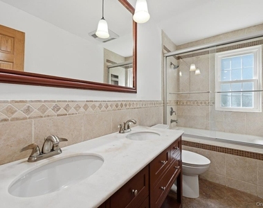 20 Williamsburg Drive - Photo Thumbnail 24