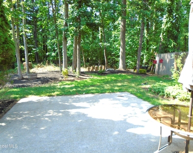 44 Thimbleberry Road - Photo Thumbnail 3