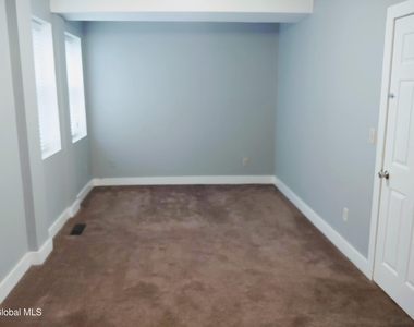 199 Jay Street - Photo Thumbnail 5