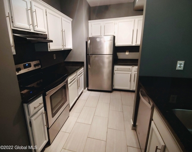 199 Jay Street - Photo Thumbnail 3