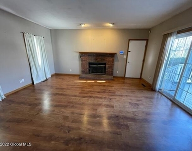 63 Swatling Road - Photo Thumbnail 3
