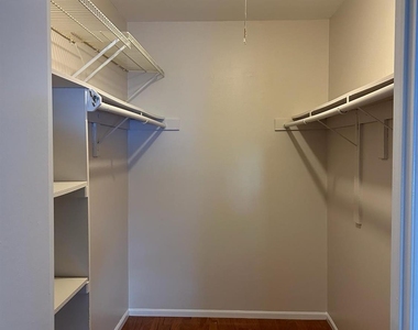 614 Aspen Drive - Photo Thumbnail 8
