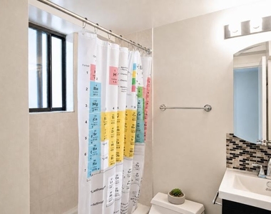306 Mott Street - Photo Thumbnail 4