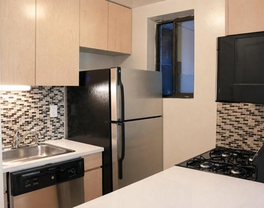 306 Mott Street - Photo Thumbnail 3