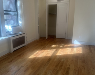 294 West 92nd Street - Photo Thumbnail 1
