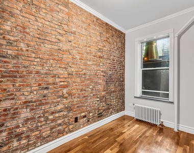  Hudson Street between West 11th & Perry Street  - Photo Thumbnail 1