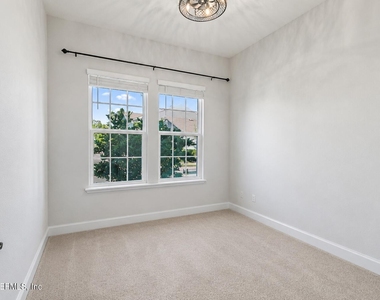19 Bolsana Court - Photo Thumbnail 10