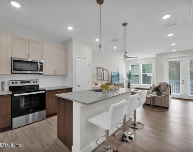 14304 Marina San Pablo Place - Photo Thumbnail 6