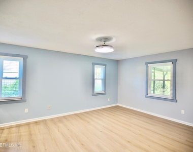 3542 Sheldrake Drive - Photo Thumbnail 12
