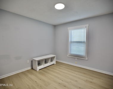 3542 Sheldrake Drive - Photo Thumbnail 19