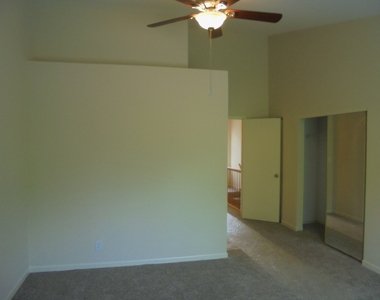 1454 Walnut Hill Avenue - Photo Thumbnail 21