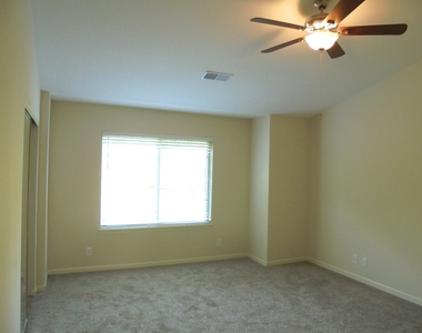 1454 Walnut Hill Avenue - Photo Thumbnail 15