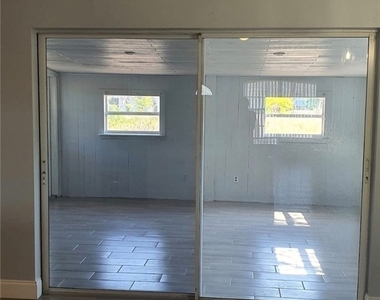 4700 21st Street Sw - Photo Thumbnail 11